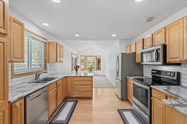 11792 Xenia Street NW, Coon Rapids, MN 55433