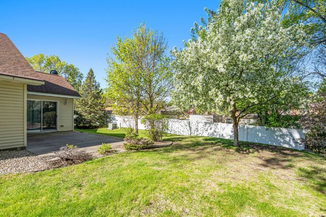 11792 Xenia Street NW, Coon Rapids, MN 55433