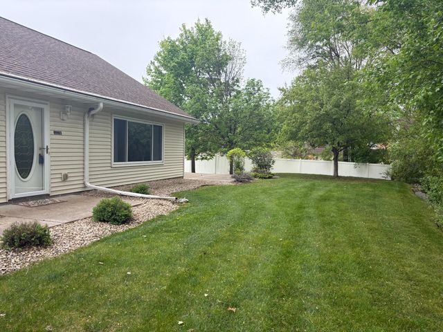 11792 Xenia Street NW, Coon Rapids, MN 55433
