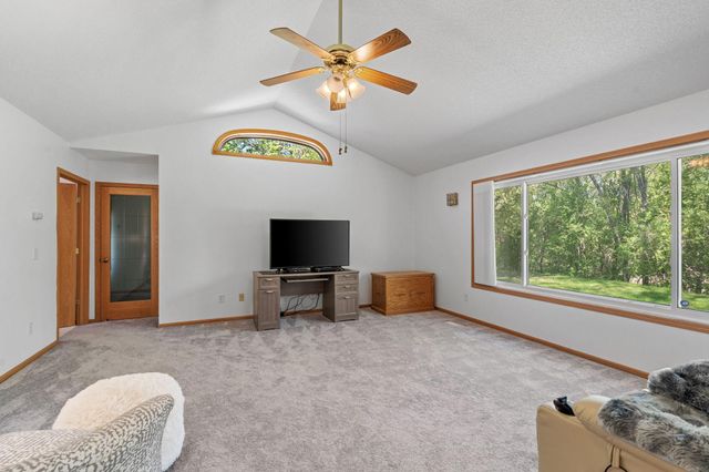 11792 Xenia Street NW, Coon Rapids, MN 55433