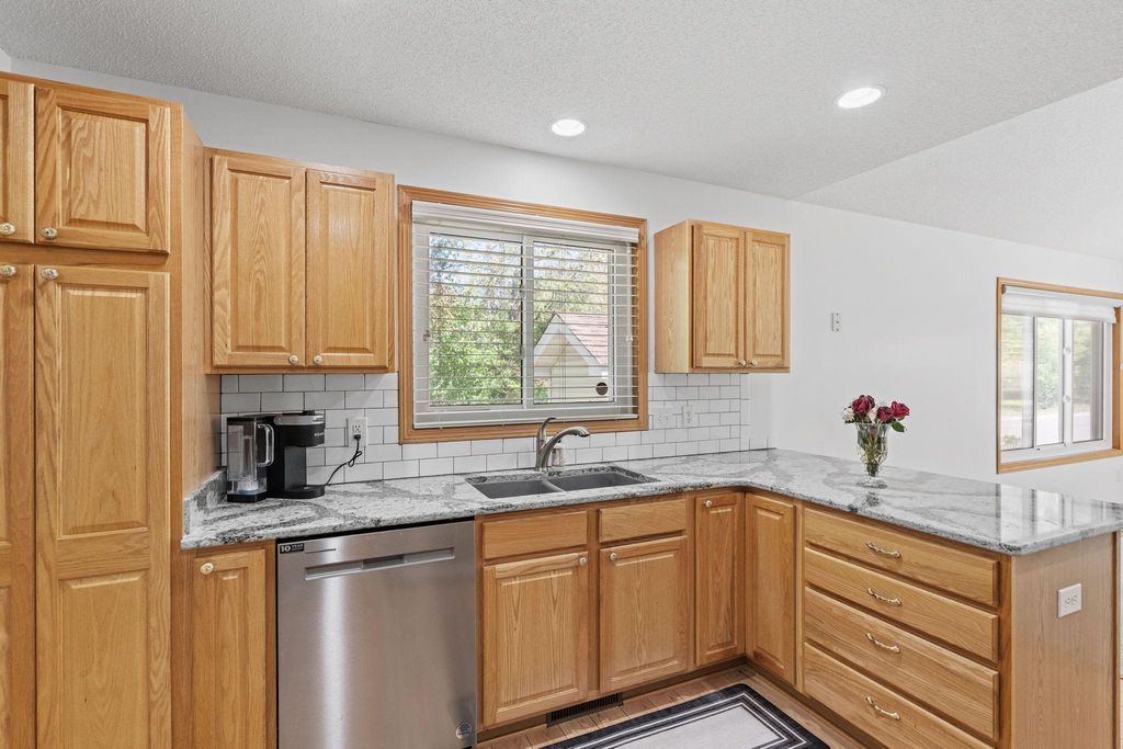 11792 Xenia Street NW, Coon Rapids, MN 55433 — photo 3