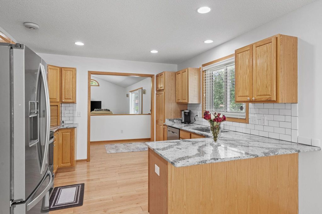 11792 Xenia Street NW, Coon Rapids, MN 55433 — photo 4