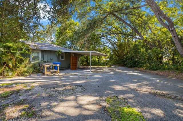 2162 LONG BOW LANE, Clearwater, FL 33764