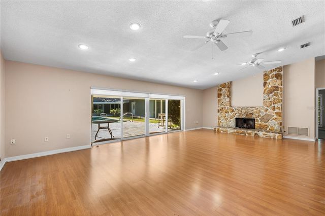 2162 LONG BOW LANE, Clearwater, FL 33764