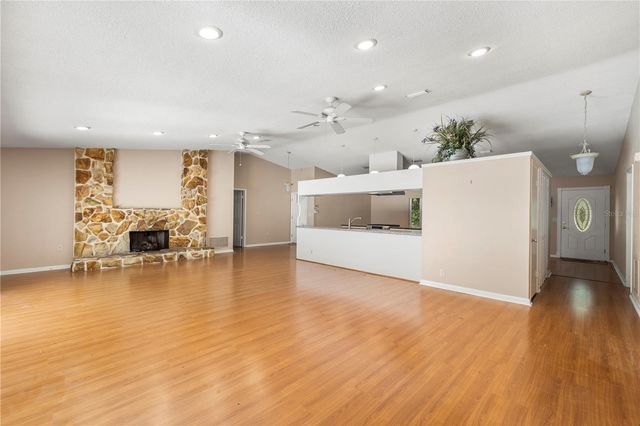 2162 LONG BOW LANE, Clearwater, FL 33764