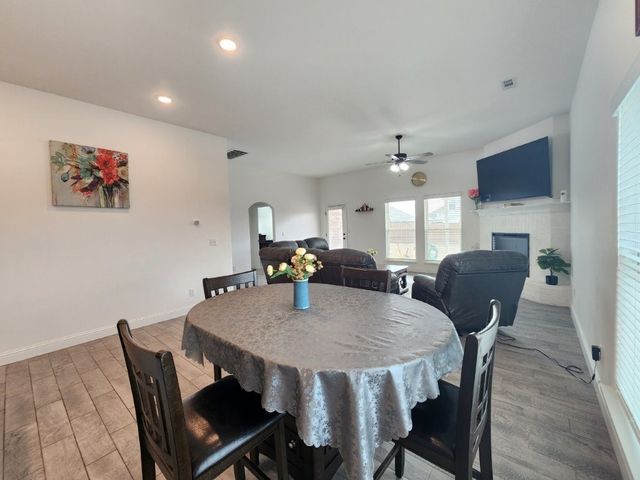 1070 Pink Lady Place, Bentonville, AR 72712