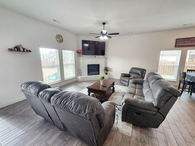 1070 Pink Lady Place, Bentonville, AR 72712