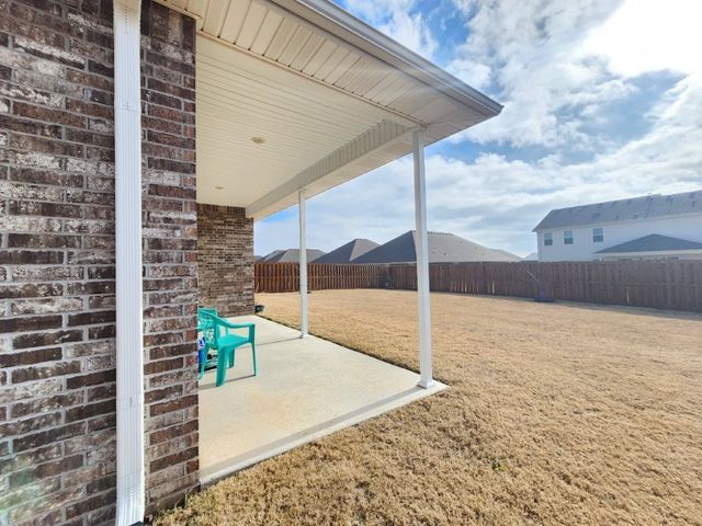 1070 Pink Lady Place, Bentonville, AR 72712