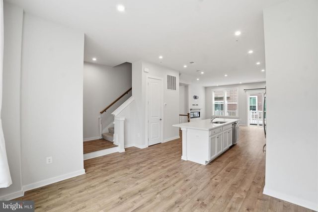 8178 RED HOOK ST, Rockville, MD 20855