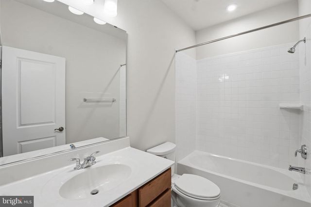 8178 RED HOOK ST, Rockville, MD 20855
