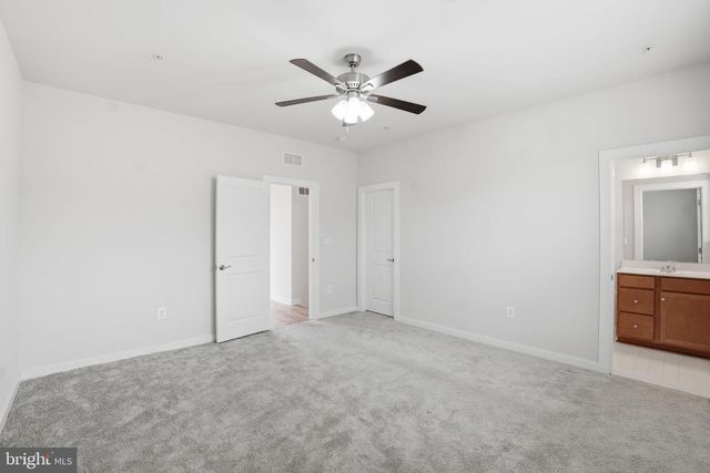 8178 RED HOOK ST, Rockville, MD 20855