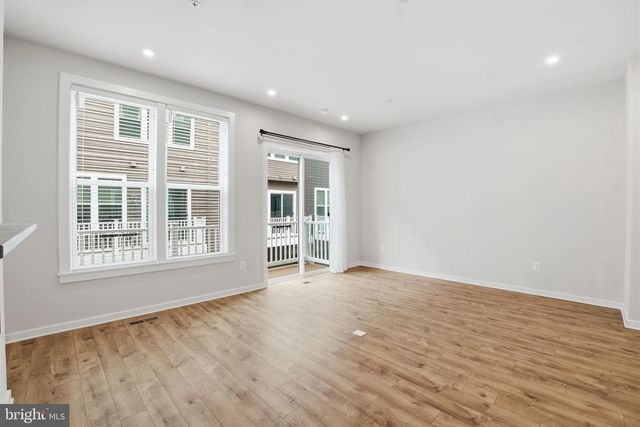 8178 RED HOOK ST, Rockville, MD 20855