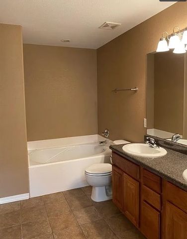 6 Olmsted Lane, Bella Vista, AR 72715