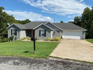 6 Olmsted Lane, Bella Vista, AR 72715