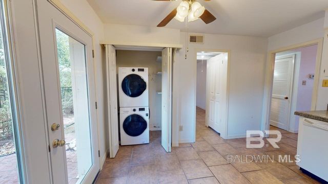 4009 Old Shell Road C13, Mobile, AL 36608