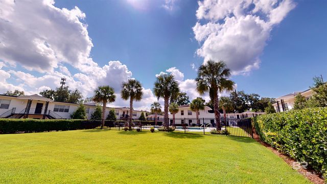 4009 Old Shell Road C13, Mobile, AL 36608