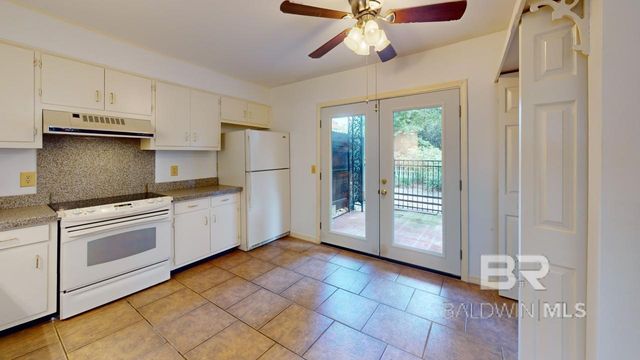 4009 Old Shell Road C13, Mobile, AL 36608