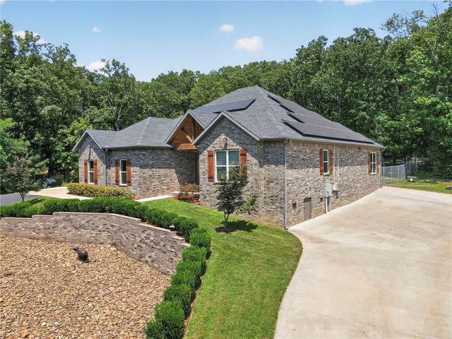 3494 S Eliza Lane, Farmington, AR 72730