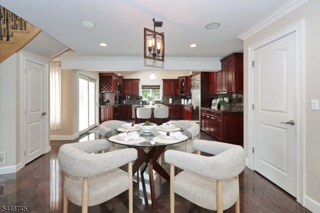 19 FAIRVIEW ROAD, Clark Twp., NJ 07066