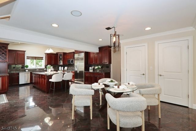 19 FAIRVIEW ROAD, Clark Twp., NJ 07066