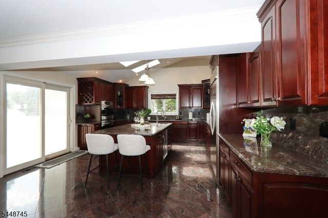 19 FAIRVIEW ROAD, Clark Twp., NJ 07066