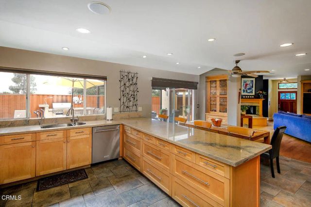 5432 Vista Del Arroyo Drive, La Crescenta, CA 91214