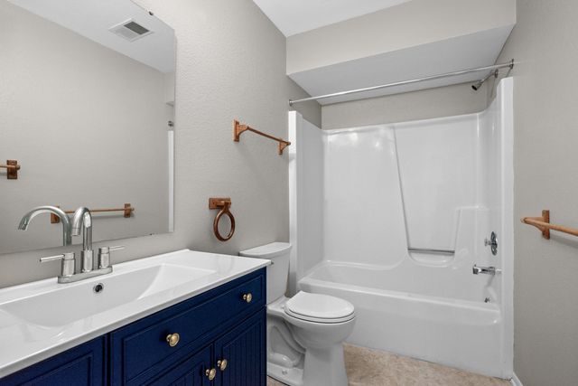 2977 Englewood Avenue Se, City Of Grand Rapids, MI 49508