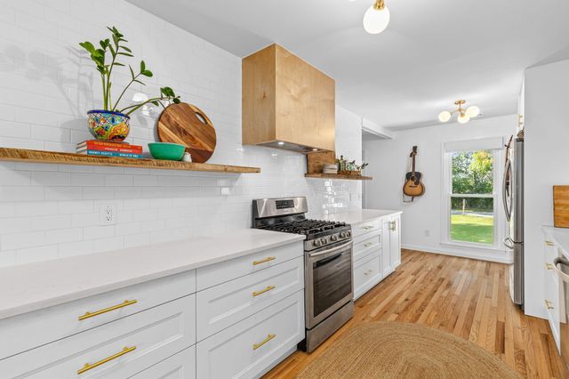 317 Hawthorne Street, Mount Pleasant, SC 29464