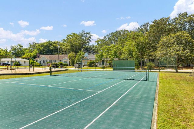 317 Hawthorne Street, Mount Pleasant, SC 29464