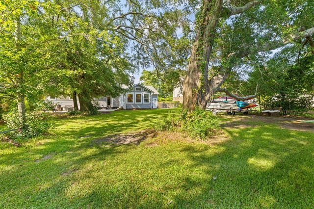 317 Hawthorne Street, Mount Pleasant, SC 29464
