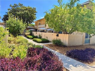 8060 Canby Avenue 2, Reseda, CA 91335