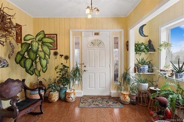 140 Roosevelt Boulevard, Long Beach, NY 11561