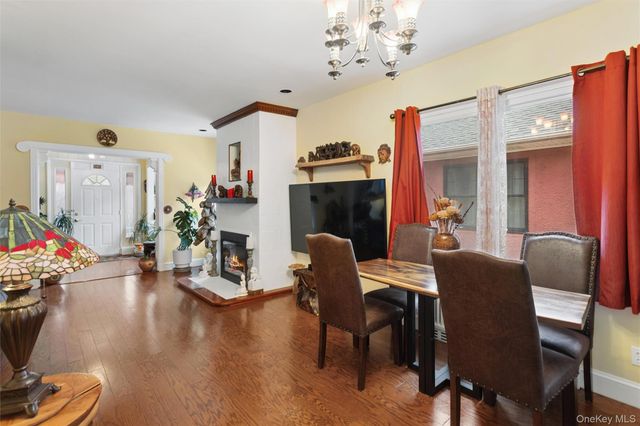 140 Roosevelt Boulevard, Long Beach, NY 11561