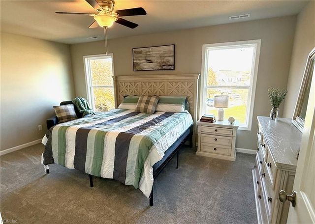 5008 Lacy CT, Suffolk, VA 23434