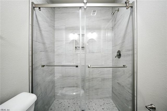 5008 Lacy CT, Suffolk, VA 23434