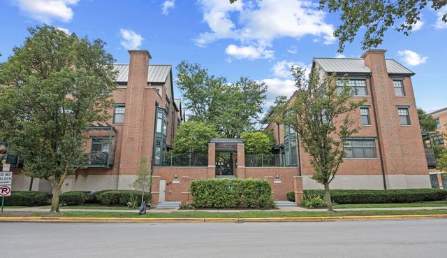 101 N Euclid Avenue 26, Oak Park, IL 60301