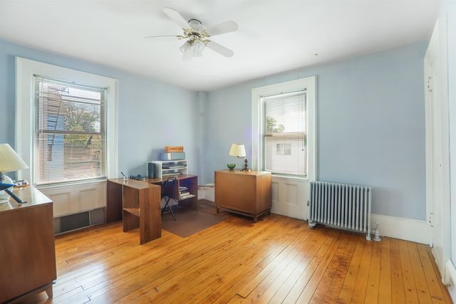 819 KENNEDY BLVD, Bayonne, NJ 07002