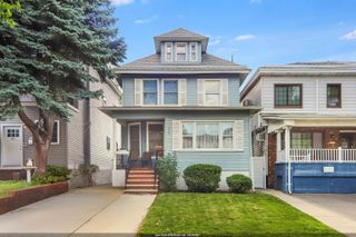 819 KENNEDY BLVD, Bayonne, NJ 07002