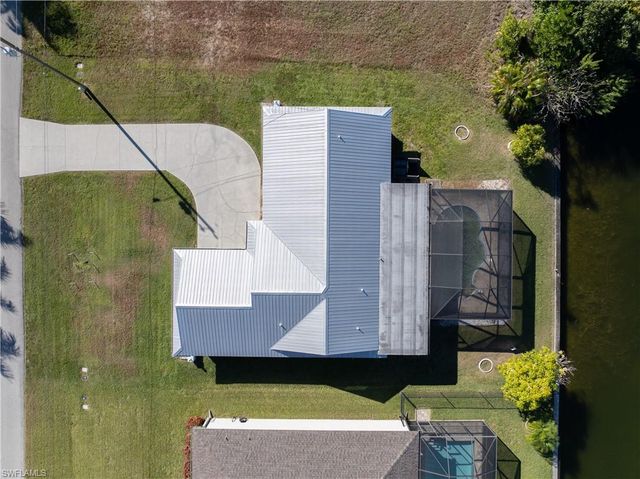 1402 SW 4th AVE, Cape Coral, FL 33991