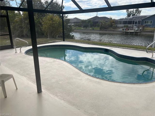 1402 SW 4th AVE, Cape Coral, FL 33991