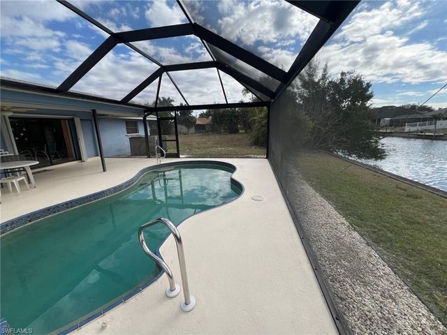 1402 SW 4th AVE, Cape Coral, FL 33991