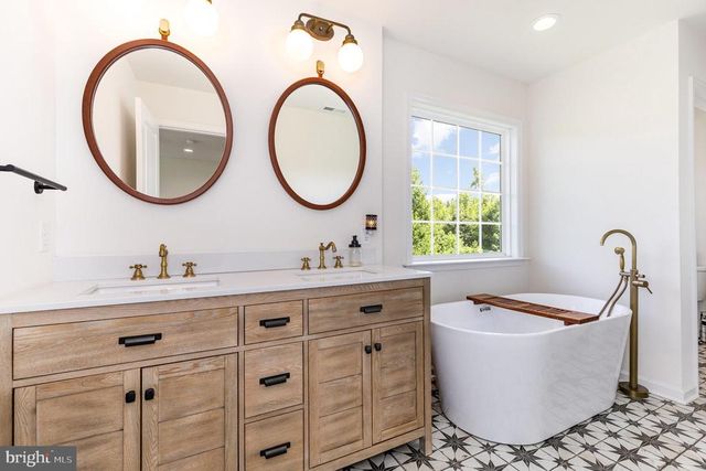 8835 JENNINGS LN, Spotsylvania, VA 22551
