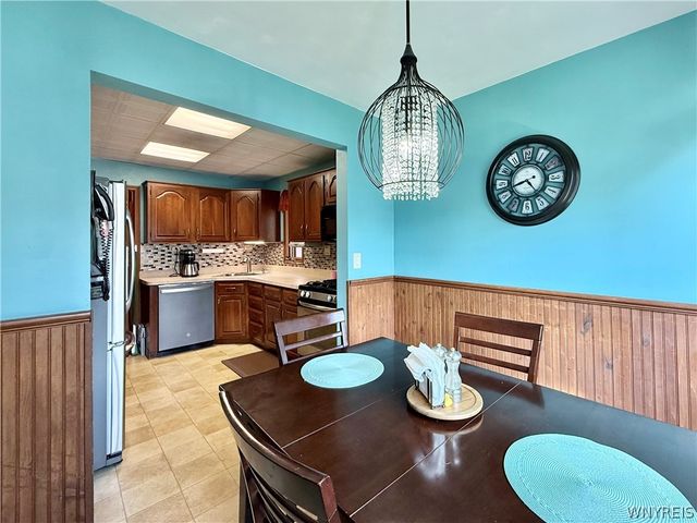 261 Sanders Road, Buffalo, NY 14216