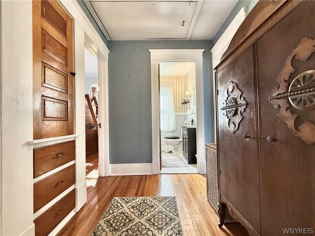 261 Sanders Road, Buffalo, NY 14216