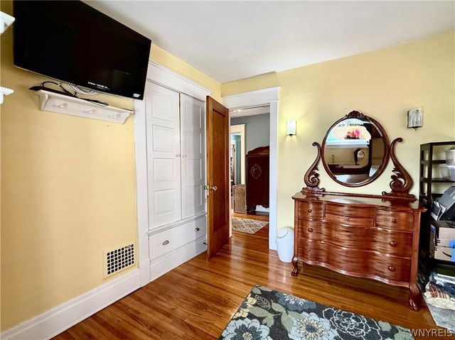 261 Sanders Road, Buffalo, NY 14216