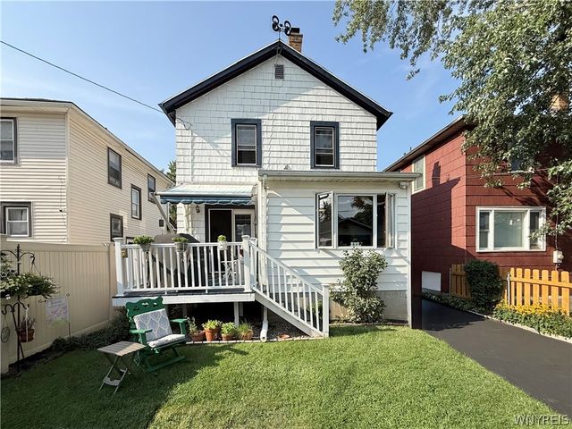 261 Sanders Road, Buffalo, NY 14216
