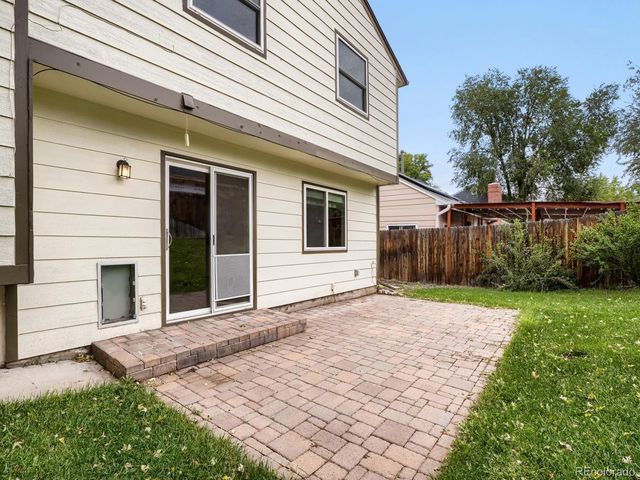 1472 S Laredo Way, Aurora, CO 80017