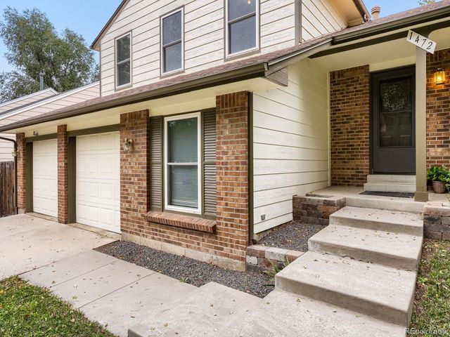 1472 S Laredo Way, Aurora, CO 80017