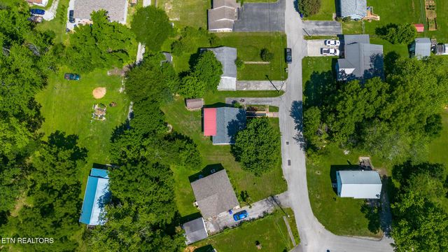 212 Sunset Drive, Harriman, TN 37748
