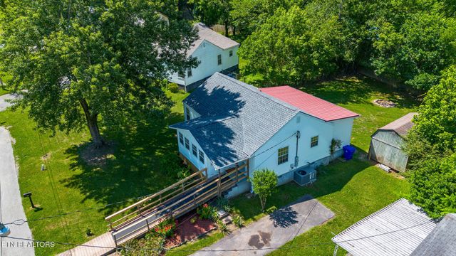 212 Sunset Drive, Harriman, TN 37748